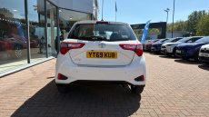 Toyota Yaris 1.0 [72] VVT-i Icon Tech 5dr Petrol Hatchback